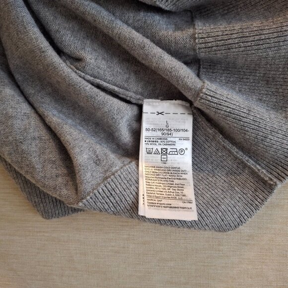 GAP Mens Sweater Sz L V-Neck Cotton Cashmere Minimalist Academia Preppy Neutral - Picture 11 of 14